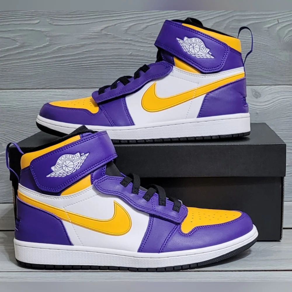 Jordan 1 High FlyEase - Size M 10.5 - Dark Concord/White/Black/Taxi π π π π - Picture 6 of 14